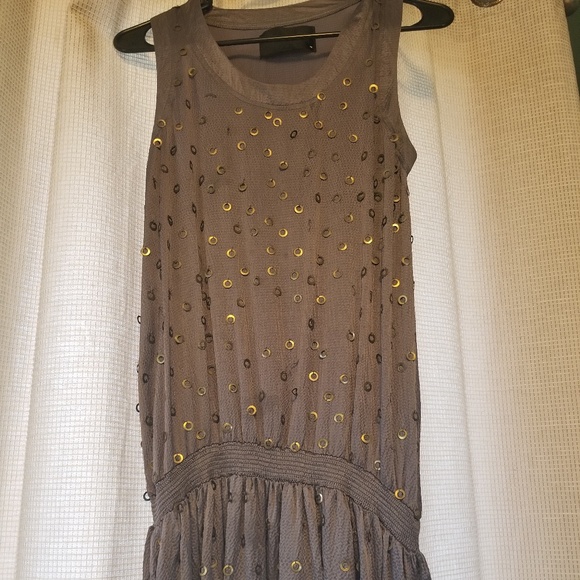 Dress - Picture 1 of 3